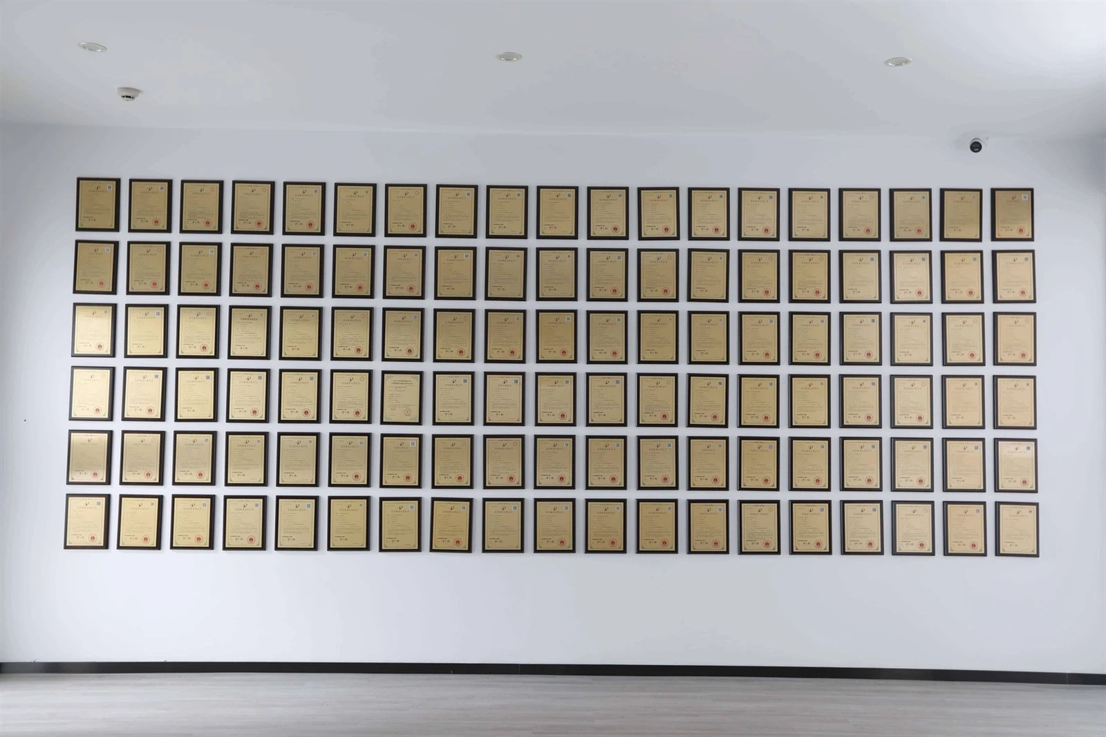 product-1600-1067 product-1600-1067